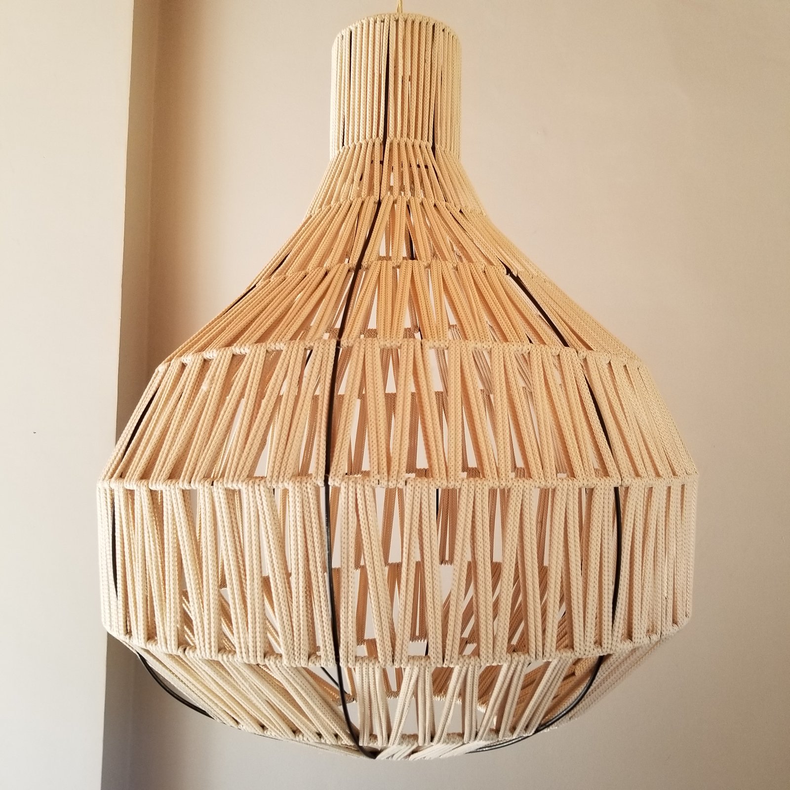 LAMPARA GOTA